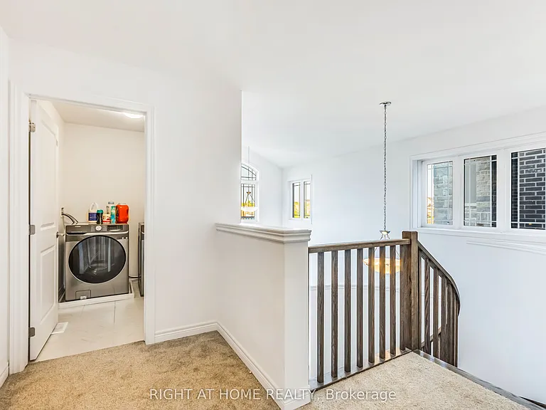 330 Gillespie Dr — Photo 25