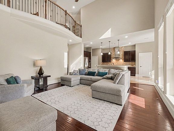 3rd image of 6410 Archer Ranch Ln