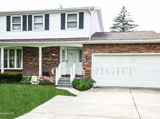 198 Sprucewood Ter, Williamsville, NY 14221