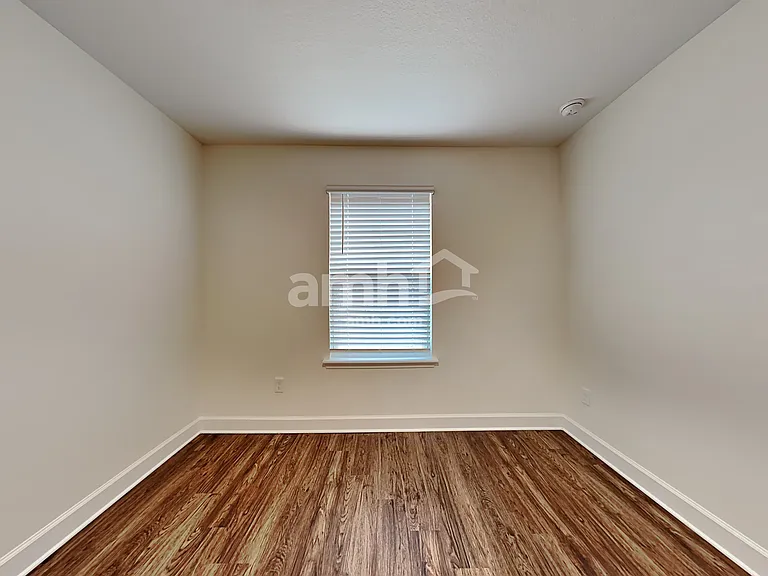 5921 Hampton Creek Rd — Photo 16