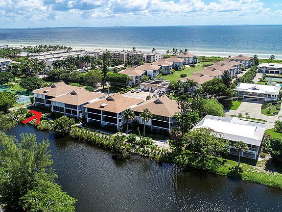 2nd image of 1340 Middle Gulf Dr Unit 6B