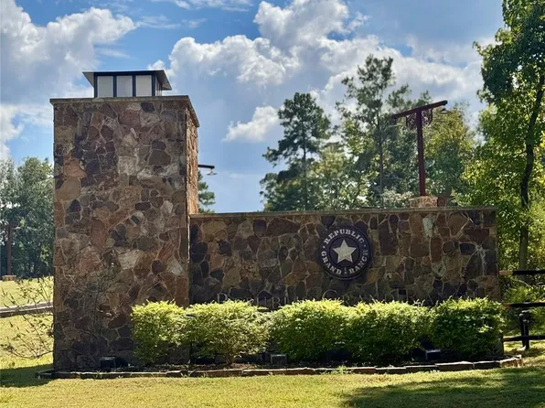 15863 Wood Grove Way Lot 14, Willis, TX 77378