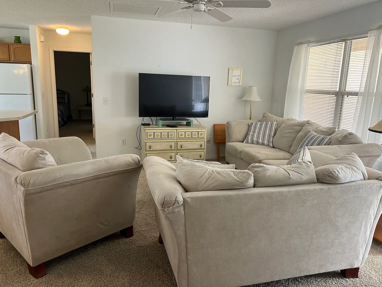1315 Fort Lawn Loop — Photo 2