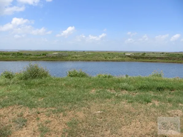 20606 E Sunset Bay Dr, Galveston, TX 77554