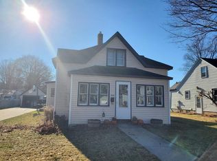 304 Fremont St, Boscobel, WI 53805