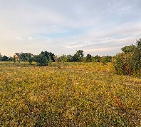 2nd image of 7373 Hunters Glen Ln