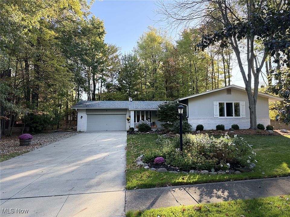1st image of 11179 Fawn Meadow Ln