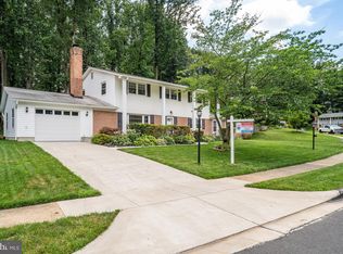 9115 Steven Irving Ct, Springfield, VA 22153