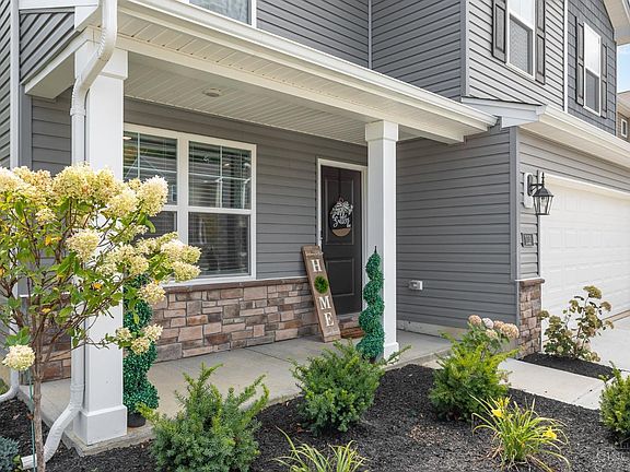 4th image of 112 River Heights Dr