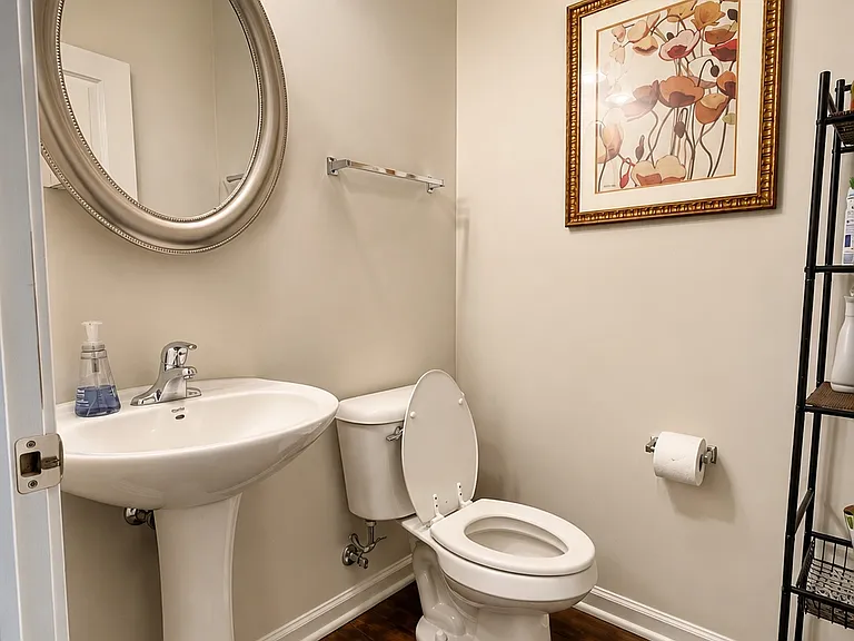 2493 Waterbury Ln — Photo 14