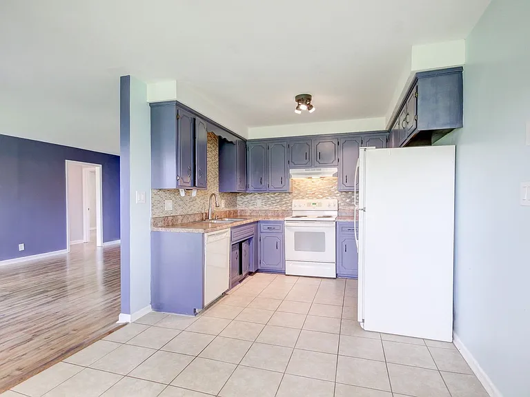 3415 Mallard Dr — Photo 4