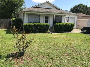 443 Apple Dr, Crestview, FL 32536