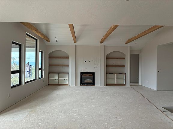 5th image of 2837 W Oak Springs Rd