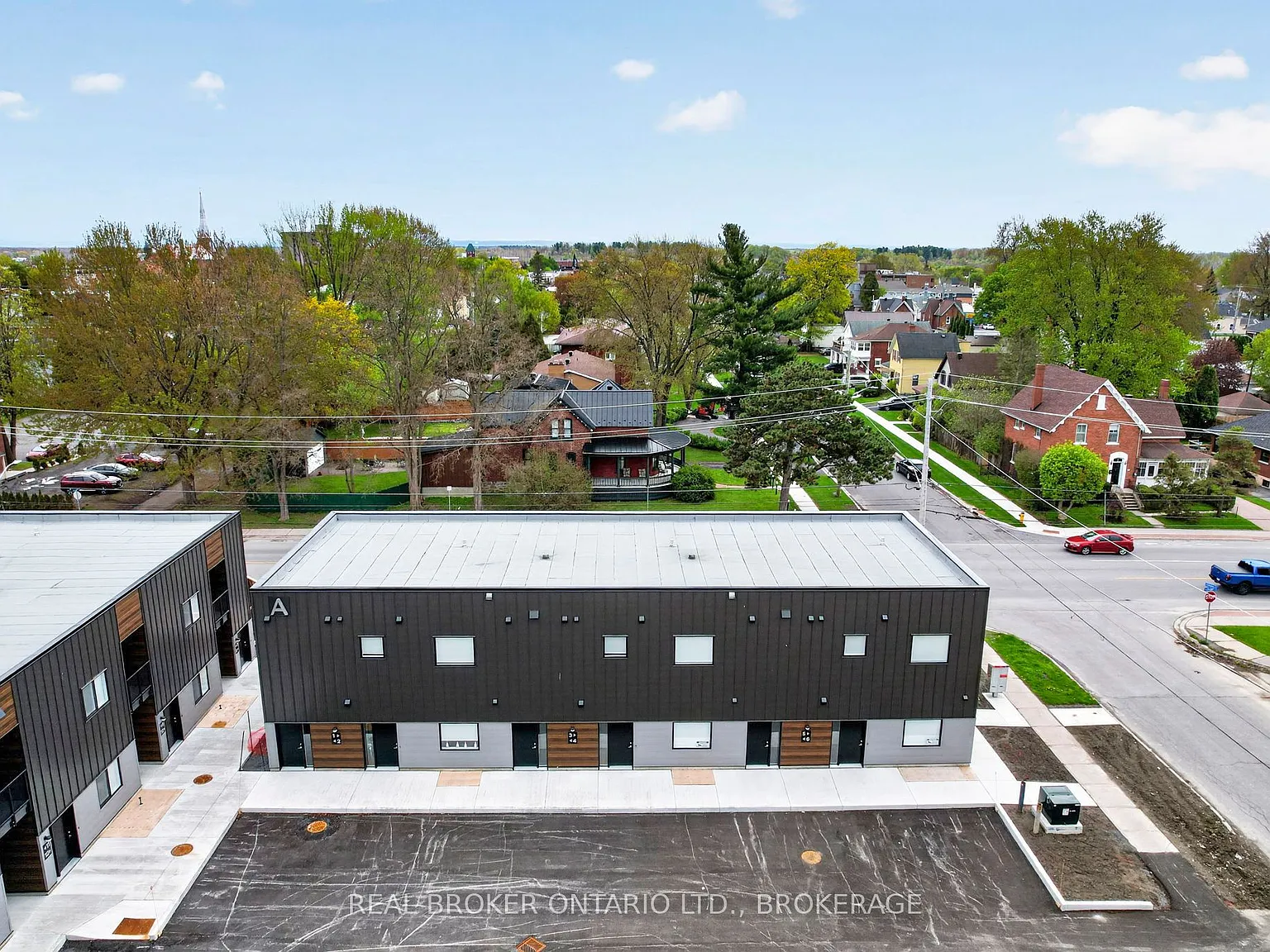 2 bed, $2,580 — Photo 3