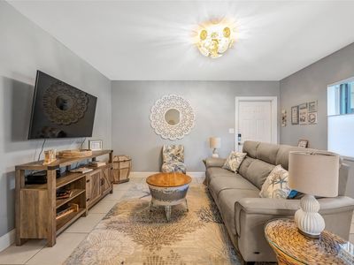 (Undisclosed Address), Hollywood, FL, 33019