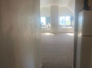 1109 E 3rd St #4, Duluth, MN 55805