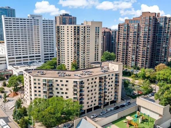 1225 Lasalle Ave APT 2207, Minneapolis, MN 55403