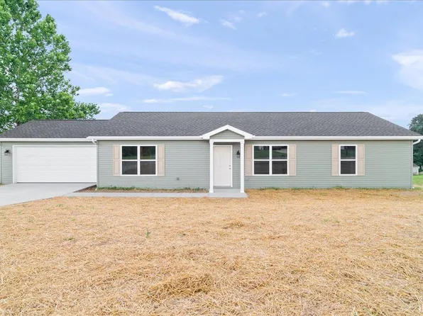 6099 W Stalheim Ave, Owensville, IN 47665