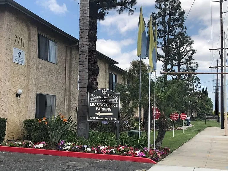 Rosemead Place — Photo 11