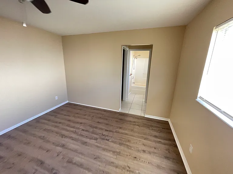 8259 Caloosa Rd — Photo 6