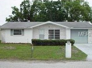 7831 Hawthorn Dr, Port Richey, FL 34668