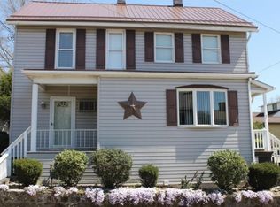 107 S Depot St, Mount Pleasant, PA 15666