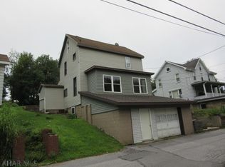 554 Pershing St, Gallitzin, PA 16641