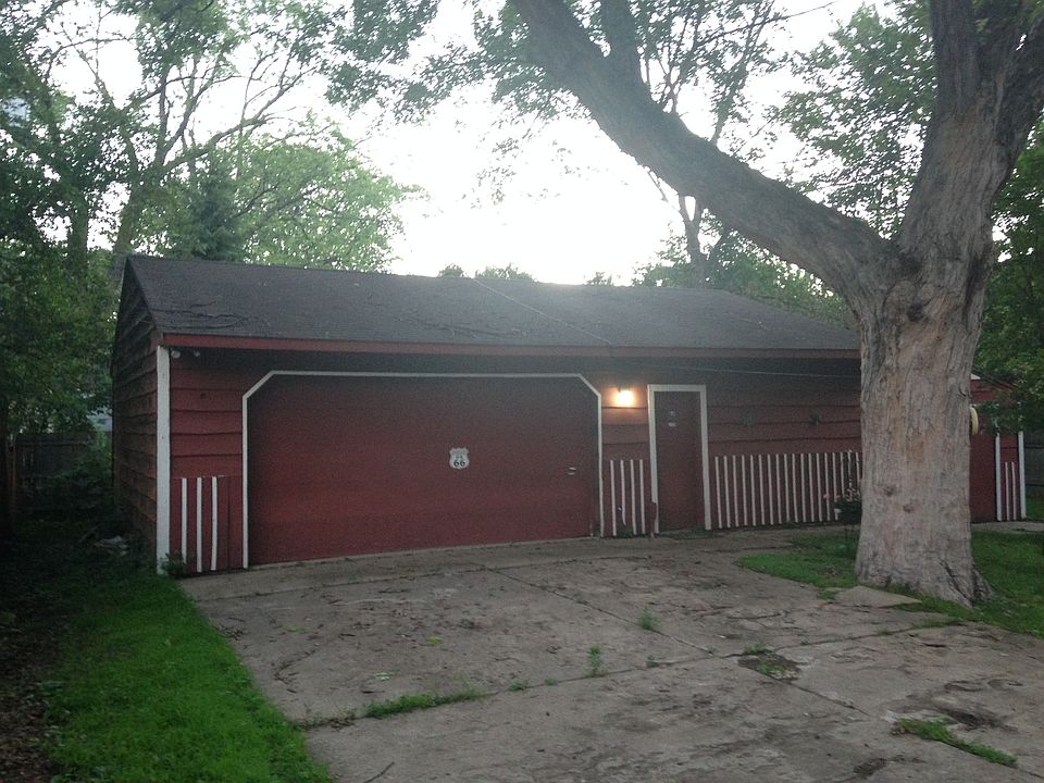 4 Car Heated Garage
