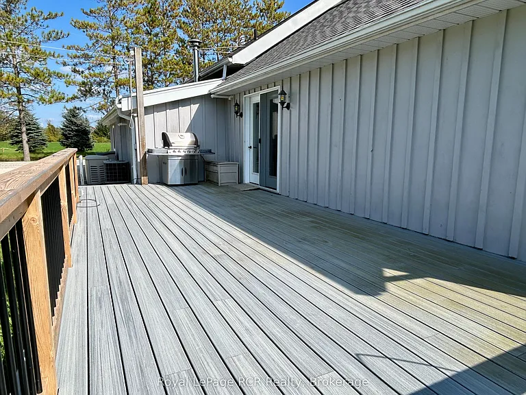 324097 The Glen Rd — Photo 7