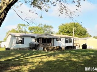 2850 Gilead Church Rd, Simpson, IL 62985