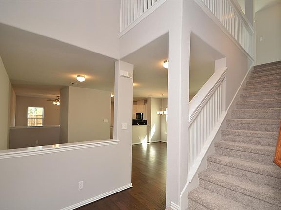 4th image of 3210 Harmony Creek Ln
