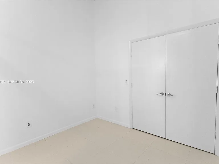 1900 N Bayshore Dr #715 — Photo 18