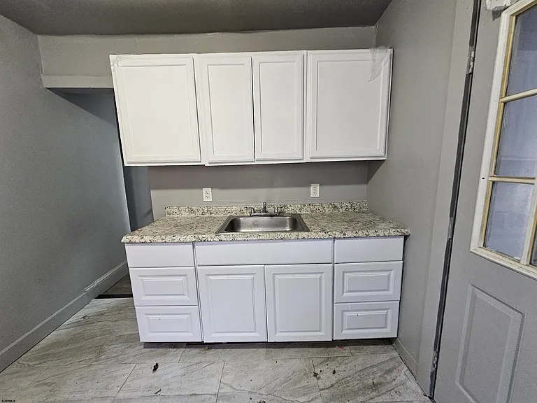 709 Adriatic Ave — Photo 15