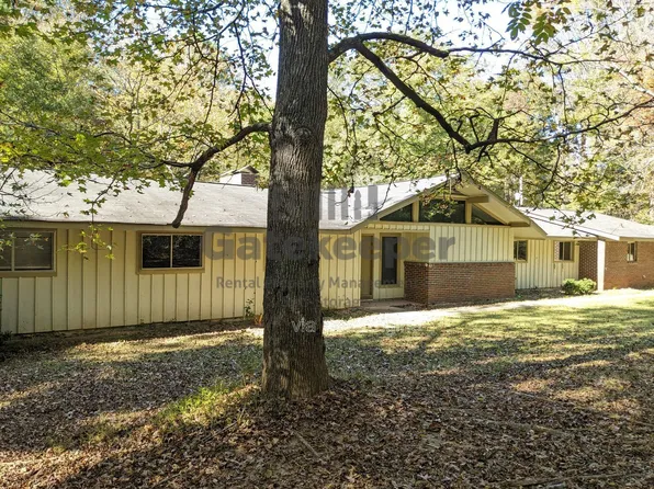 163 Old Norton Rd, Fayetteville, GA 30215