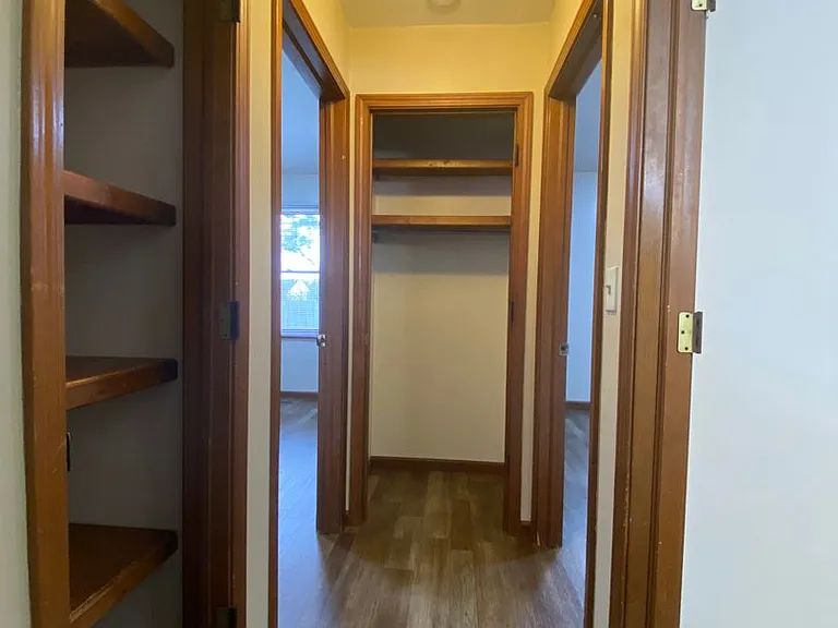 1007 Zollinger Rd — Photo 9