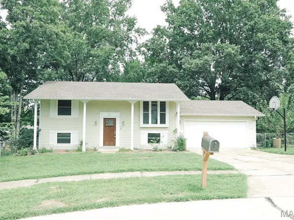 1817 Enola Ct, Saint Louis, MO 63122