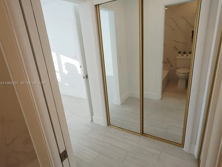 215 SE 3rd Ave #307C — Photo 7