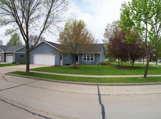 2701 Welhouse Dr, Kaukauna, WI 54130
