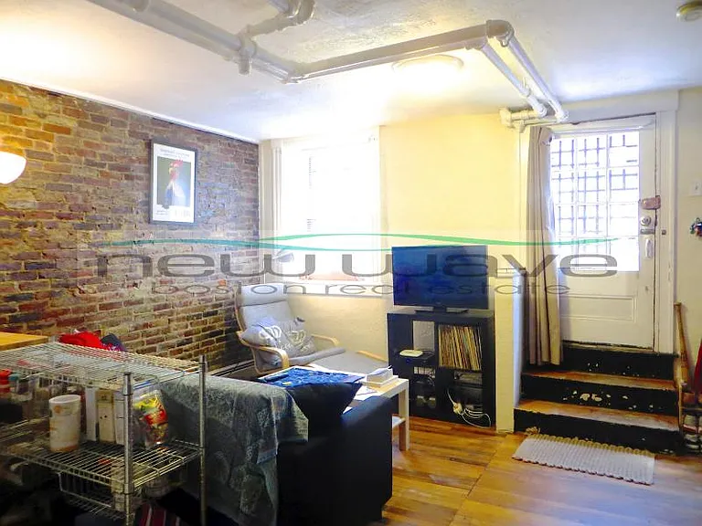 123 Myrtle St #2 — Photo 13