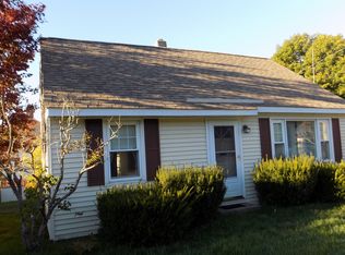 2 Pierce Ave, Derry, NH 03038