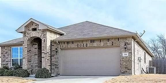 2nd image of 316 Mesa Vista Dr