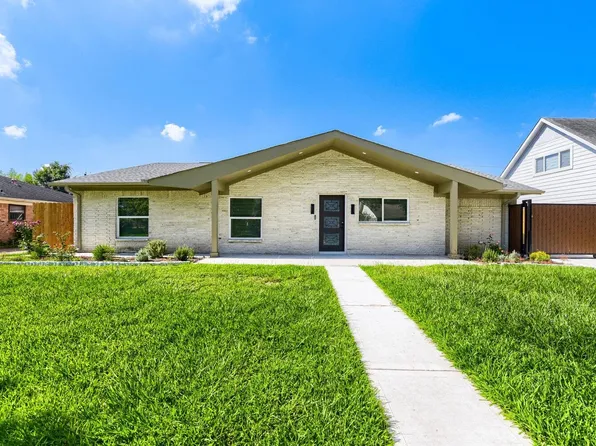 8815 Sharpview Dr, Houston, TX 77036