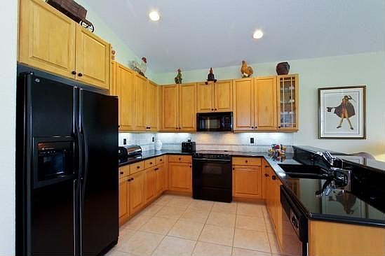 4th image of 7370 Lahana Cir