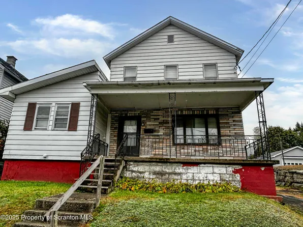 109 Farview St, Carbondale, PA 18407