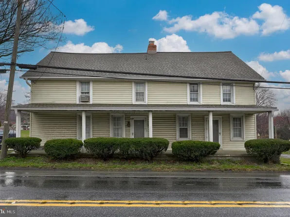 5461 Division Hwy, Narvon, PA 17555