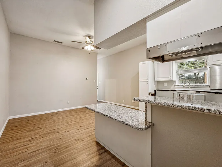 778 N Belknap St #101 — Photo 9