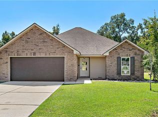 41921 Snowball Cir, Ponchatoula, LA 70454