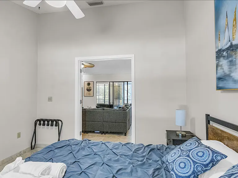 5462 Colonial Oaks Blvd — Photo 40