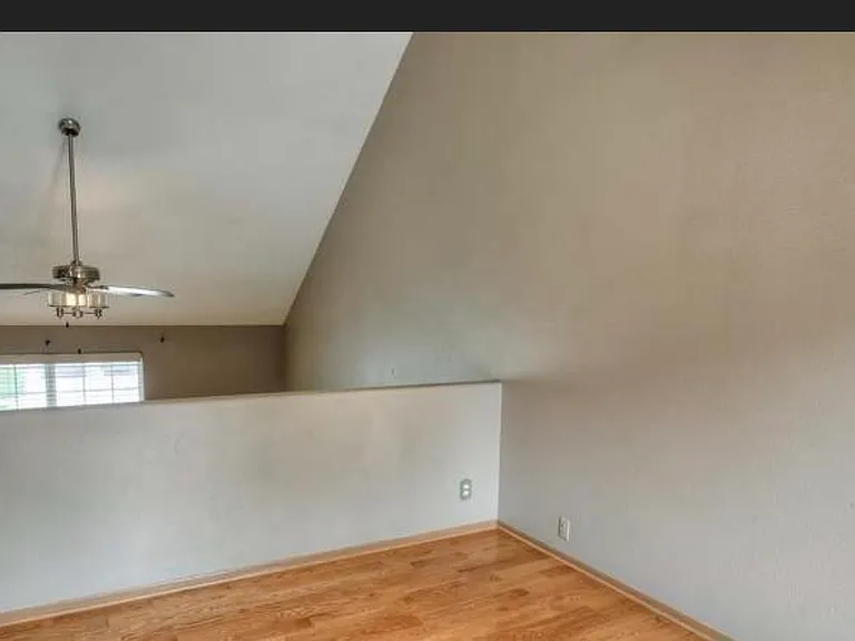 6401 S 167th Ave — Photo 19