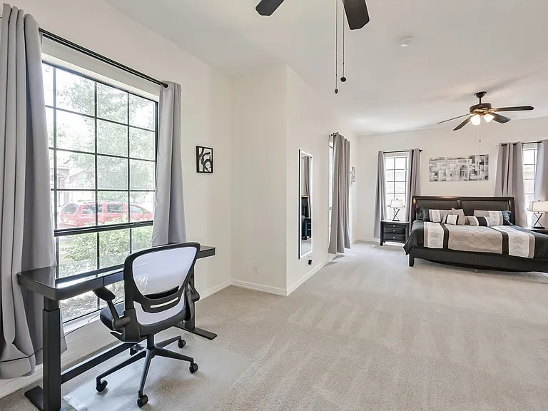 2735 Water Oak Dr — Photo 21
